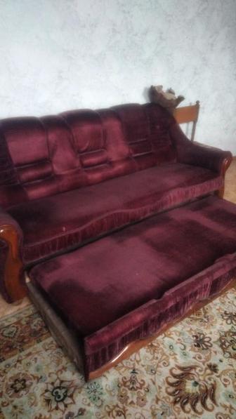 Продам срочно диван