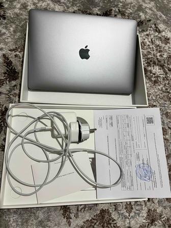 Apple MacBook Air , Отличное состояние