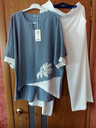 Продам новые костюмы