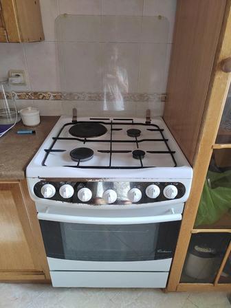 Продам газовую плиту очень дешево