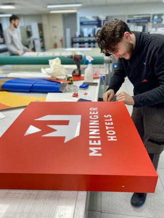 Световые коробаа , светящиеся буквы , короб