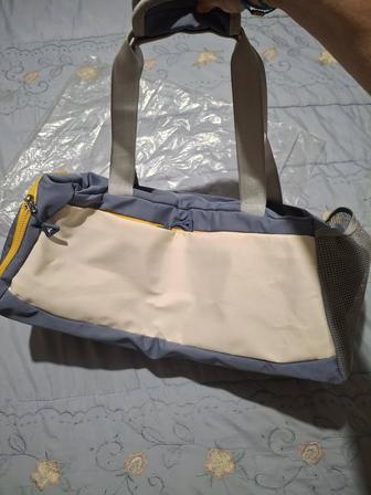 Продам красивую спортивную сумку