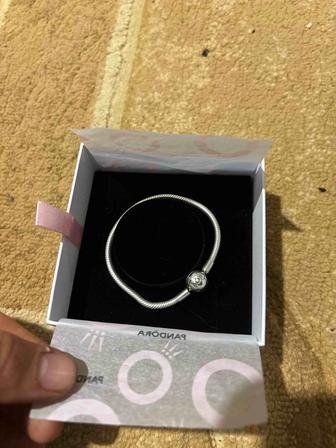 Pandora браслет