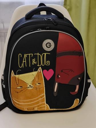 Рюкзак Grizzly школьный