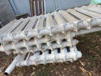 Продам чугунные батареи