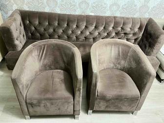 Диван. Кресло. Мягкая мебель. Комплект