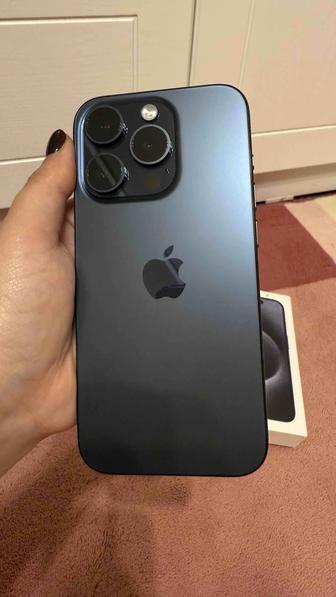 iPhone 15 pro 256 gb