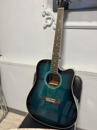 Продам гитару новую