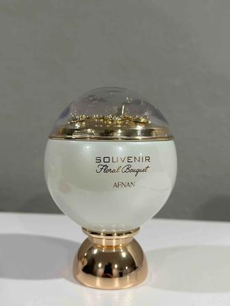 Souvenir Floral Bouquet Afnan