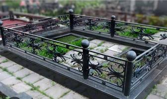 Памятники оградки