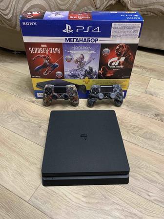 Продам PS4 Slim 1tb