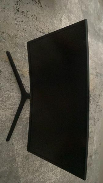 Монитор Samsung Curved 24 144hz