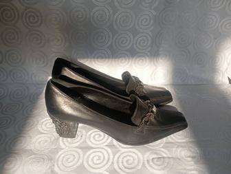 Туфли женские