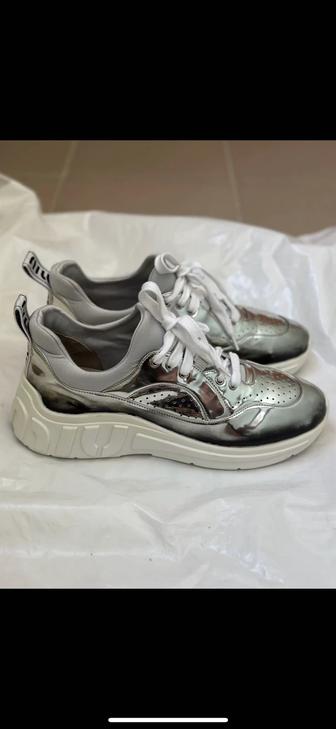 Miu miu кроссовки