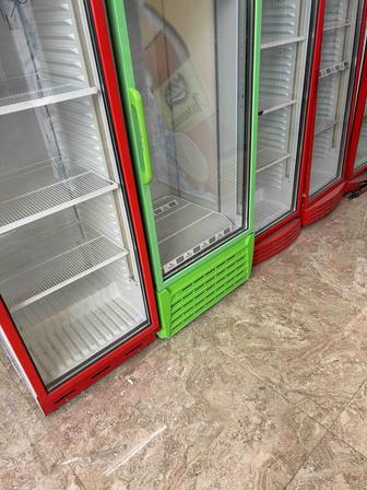 Холодильник для магазина