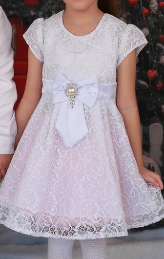 Нарядное платье для девочки