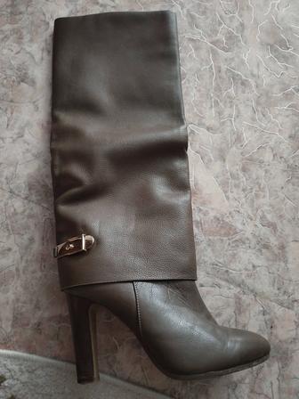 Женские сапоги