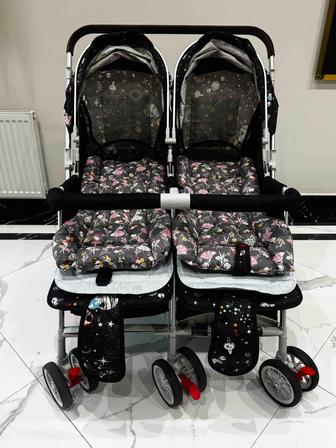 Детская коляска для двойни
