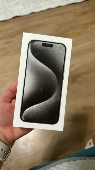 Продам iPhone 15 pro 256gb