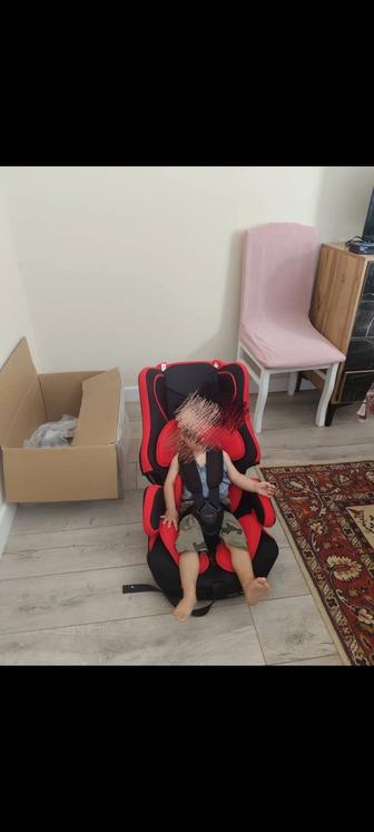 Детский кресло