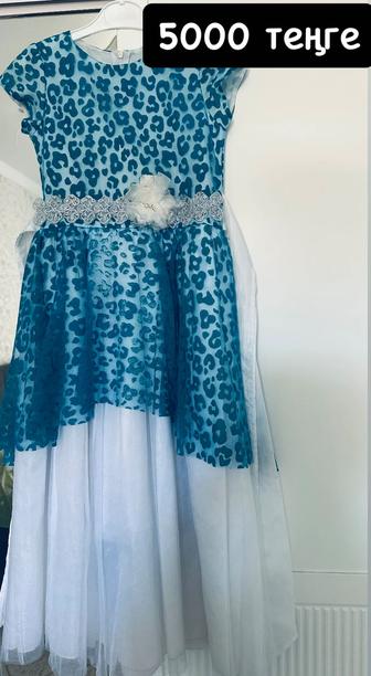 Қыздың көйлегі сатылады