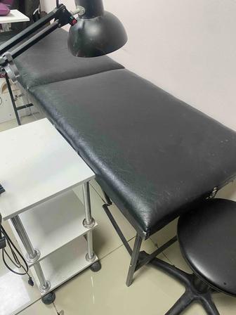 Аренда кушетки для мастера по ресницам и бровям