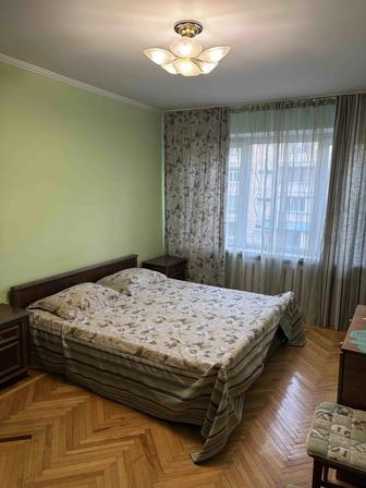 Продам гарнитур спальный