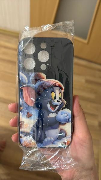 Продам чехол на iPhone 15pro