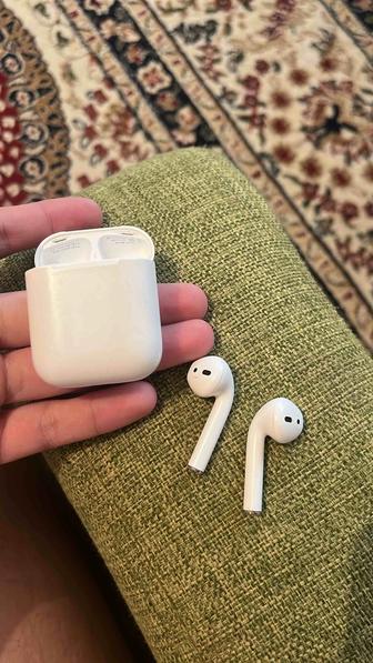Airpods 1