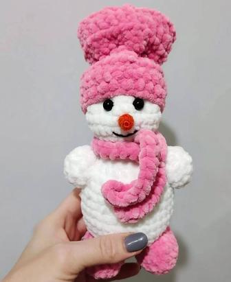 Продам снеговика. Ручной работы