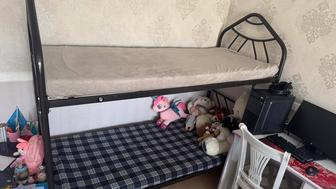 Продам двухъярусную кровать