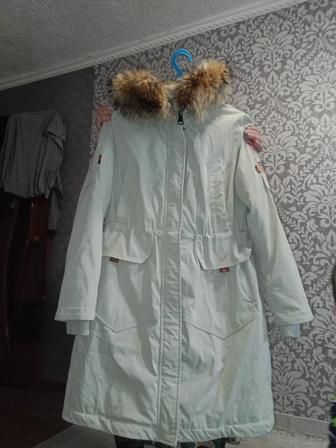 Женский зимний парка