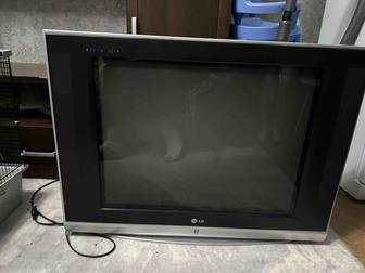 Продам телевизор LG