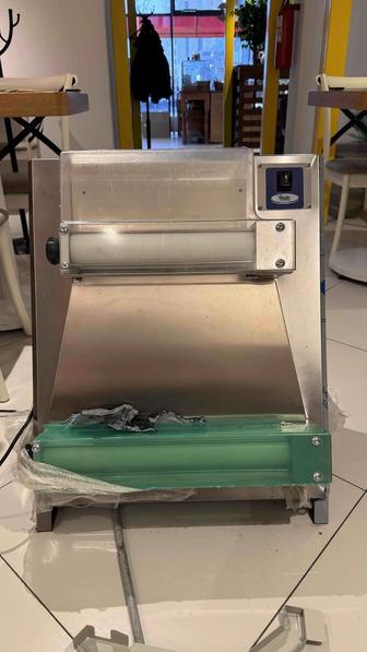 Продам Тестораскаточную машину VIATTO DC-420RP