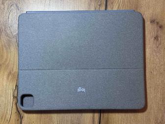 Чехол клавиатура Logitech Combo Touch на Ipad Pro 12/9 дюймов