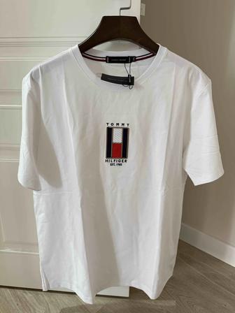 Футболки Tommy Hilfiger