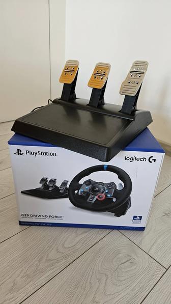 Игровой руль и педали для сим-рейсинга