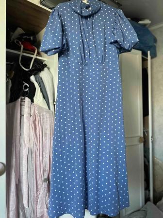 Красивое платье миди в горошек, размер 46