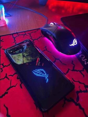 Asus Rog Phone 5s/ 16gb ОЗУ / 256gb / 144 гц