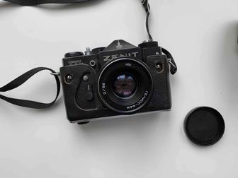 Продам винтажный пленочный фотоаппарат Zenit TTL