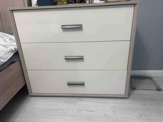 Комод, современный стиль, вместительный