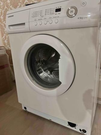 Продам стиральную машину