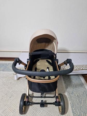 Прогулочная коляска трансформер