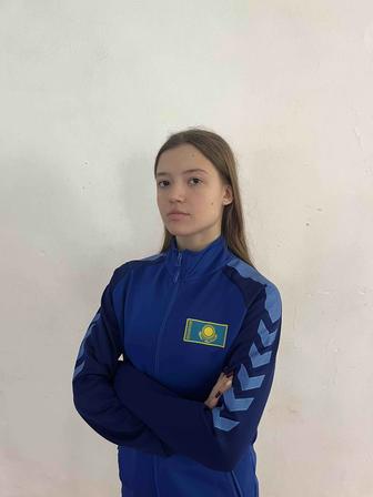 Мастер спорта по синхронному плаванию