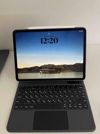 Продаю iPad Pro 11 (M2, 128 ГБ, Wi-Fi Cellular)