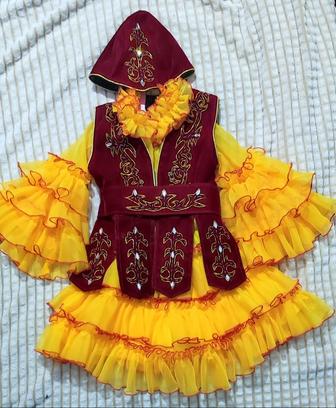 Казахский национальный костюм