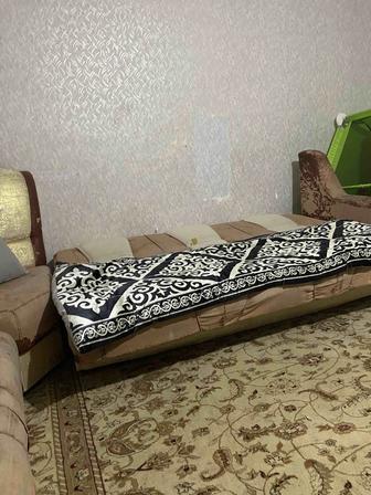 Диван б/у угловой
