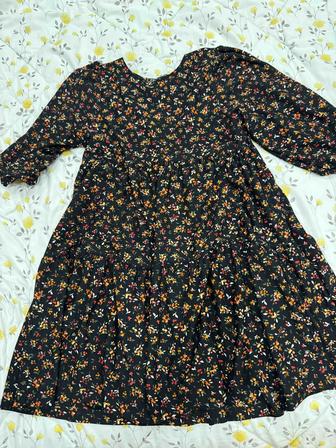 Продам короткое платье 44 размера