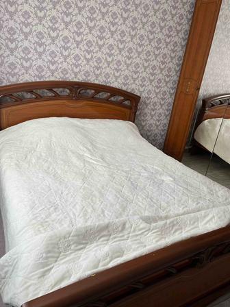 Продам кровать и шкаф