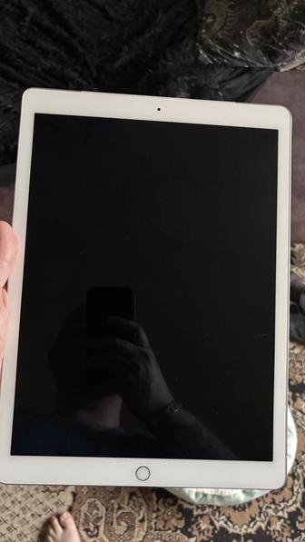 Продам iPad Pro 12.9 gen1